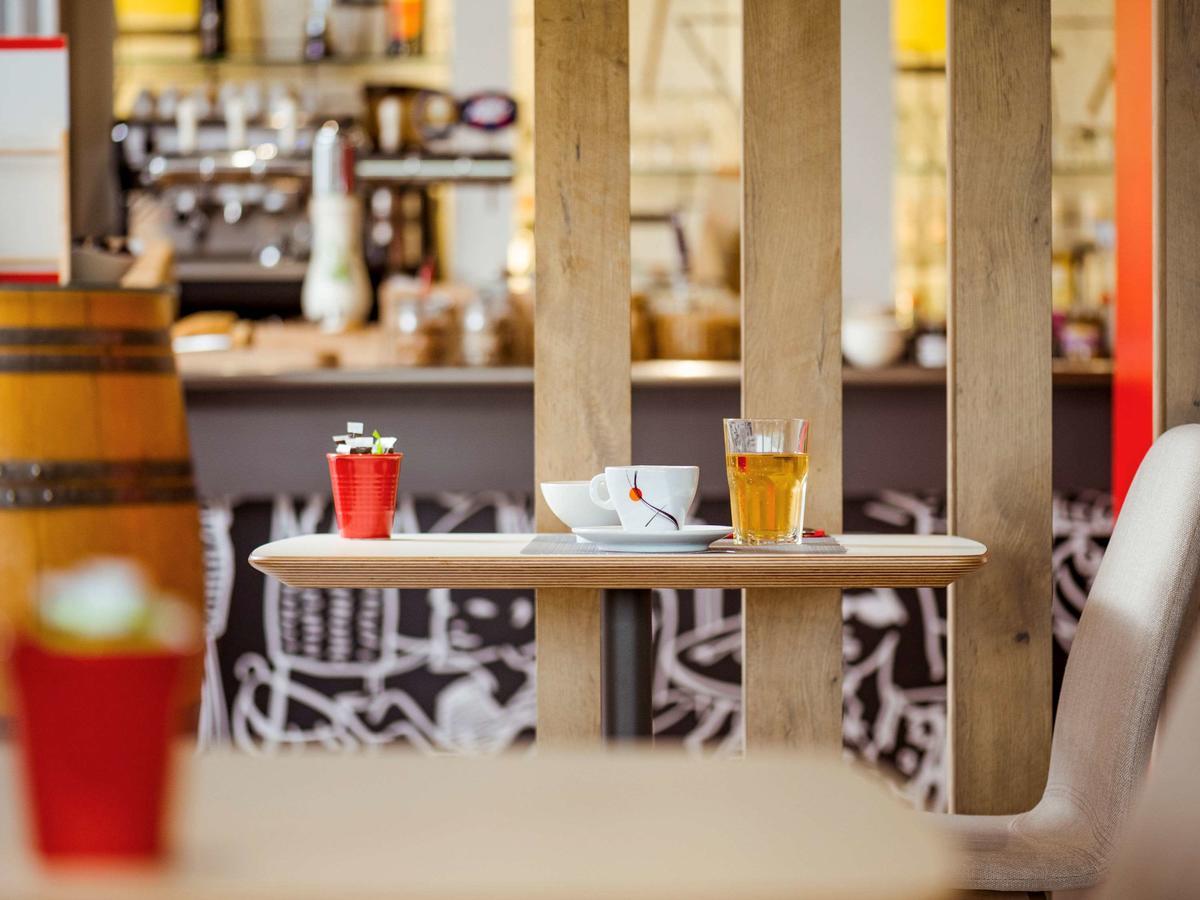 Ibis Saint Rambert D'Albon Hotel Eksteriør billede